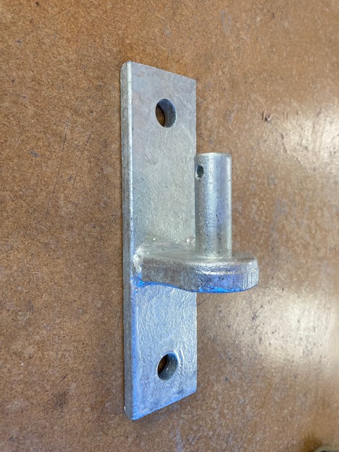 Gond Ø 19 mm sur platine étroite à boulonner, galvanisé à chaud 