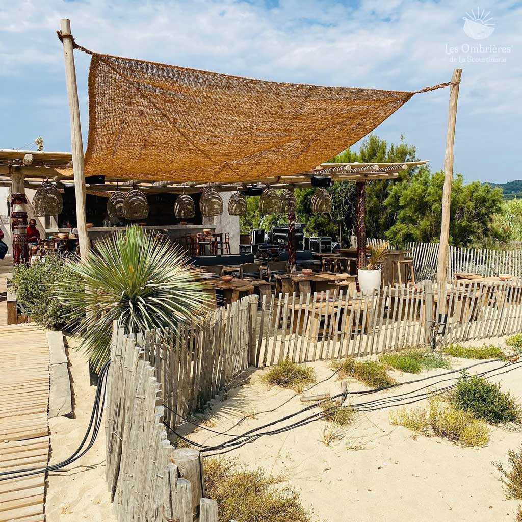 Voile d’ombrage en coco à suspendre 4 points d’attache - Ombrière (cosses-cœurs inclus)