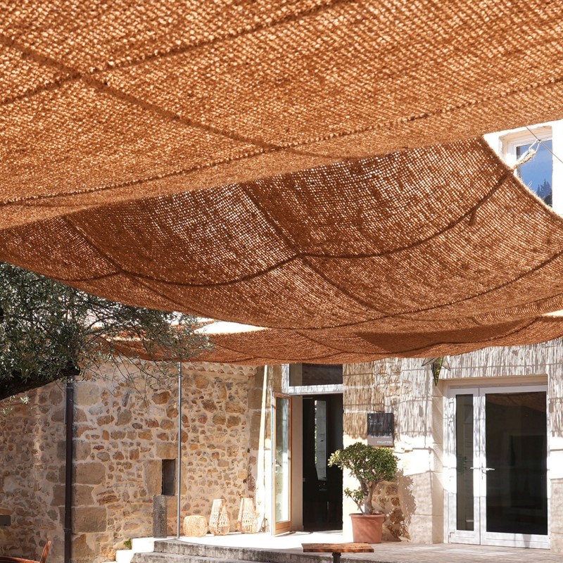 Voile d’ombrage en coco à suspendre multipoints d’attache - Ombrière (cosses-cœurs inclus)