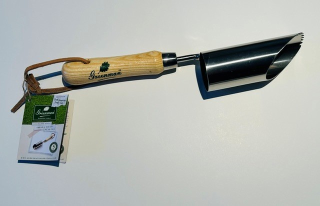 Plantoir à bulbes en inox avec manche en frêne de 14 cm GREENMAN 