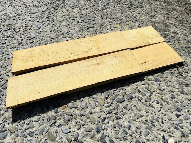 Bardeaux sciés en acacia (robinier), au m²