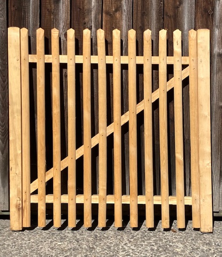 Kastanjehouten poortje met vierkante stijlen - hoogte 100 cm 