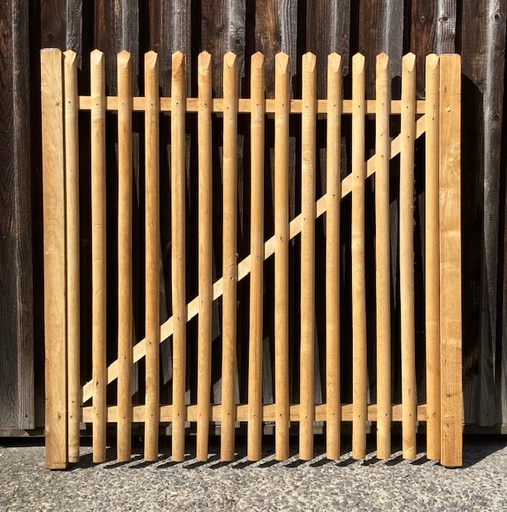 Kastanjebomenhekje met vierkante staanders - hoogte 150 cm