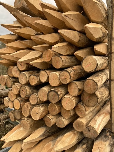 Piquet acacia rond, écorcé, pointé - Ø 14/16 cm