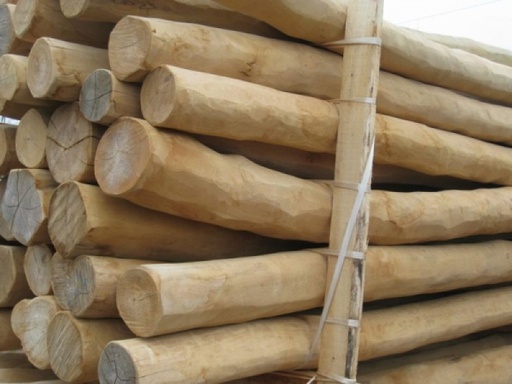 Robinia stakes without sapwood, sanded - Ø 10-12 cm